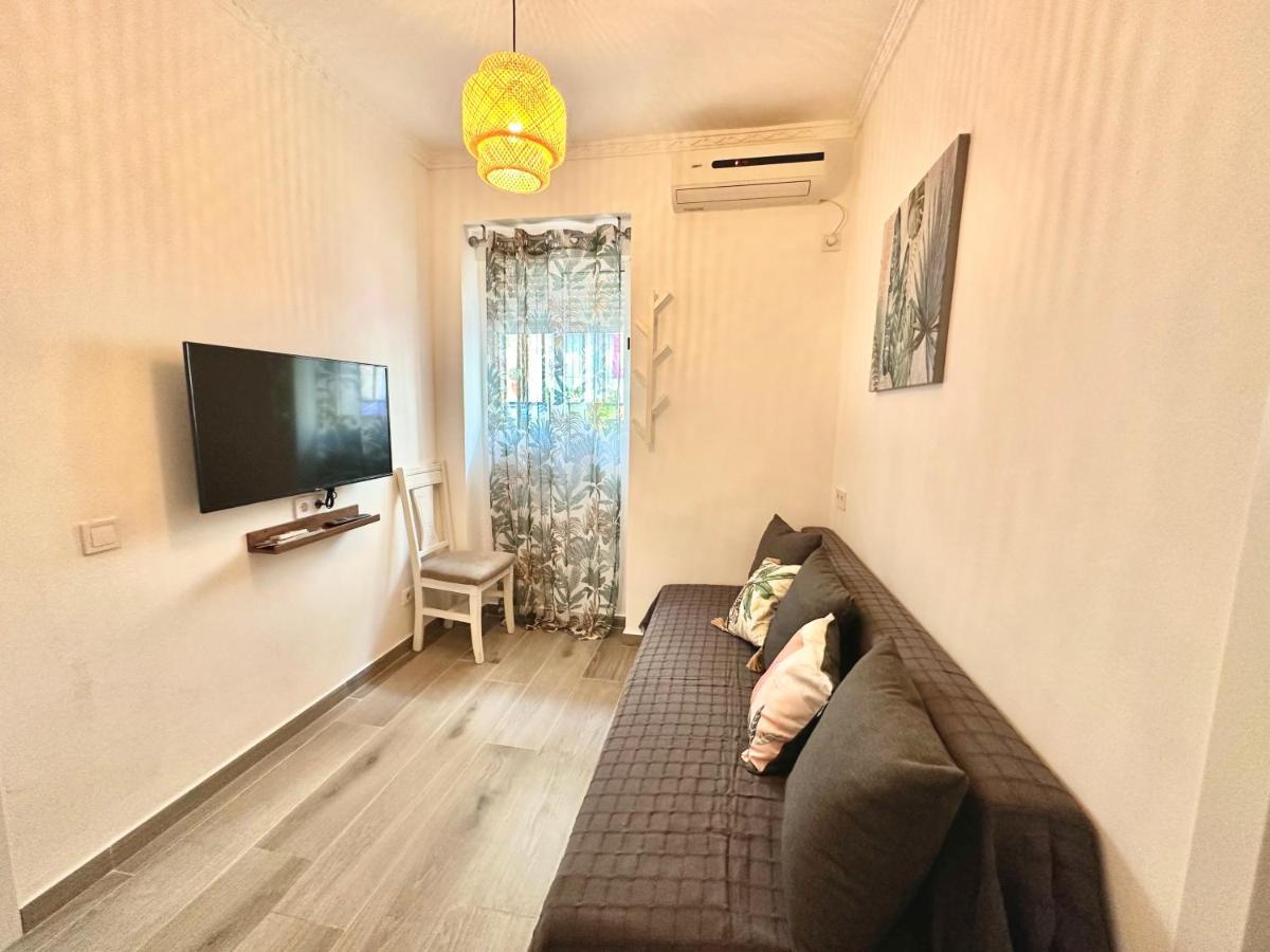 Sol Apartamentos Malaga Centro Luaran gambar